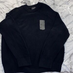 Unisex —Black Sweater